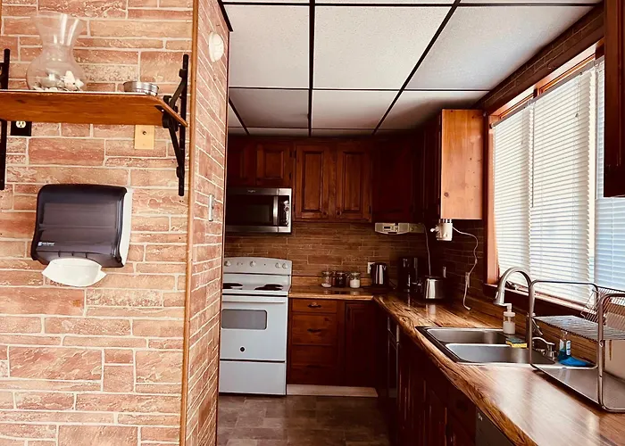 Zen Style 3 Bedrooms Walking To The Falls Usa